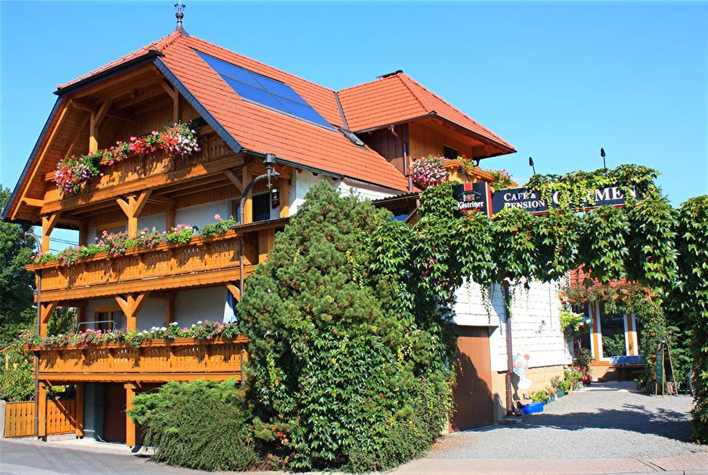 Cafe & Pension Carmen บรอทเทอร์โรเดอ ภายนอก รูปภาพ